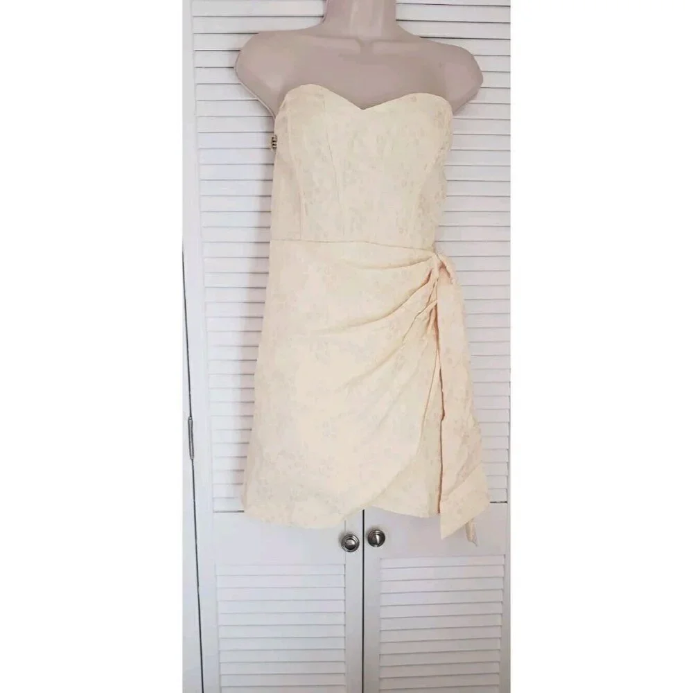 NWT STORIA DAISY EMBOSSED PRINT STRAPLESS CORSET MINI DRESS GIRLS  SIZE LARGE(8) - Picture 4 of 12